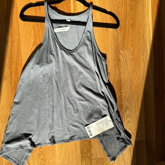 NWT Lululemon open ends tank solar grey size 4 - Picture 2 of 5